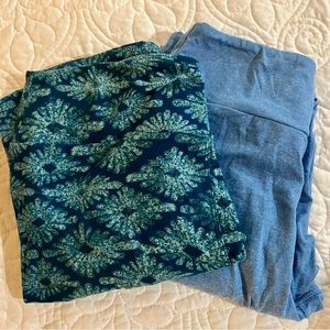 2 pairs LuLaRoe leggings OS